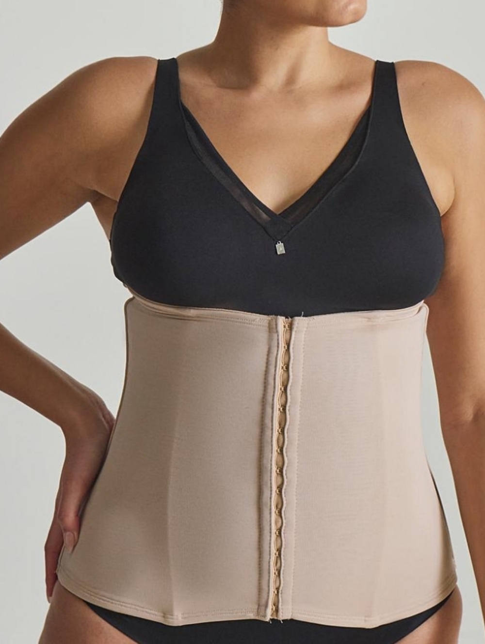 Miraclesuit Xl Classic Waist Cincher Great With Dresses And Pants